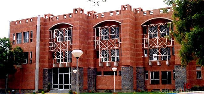 Jamia Hamdard University